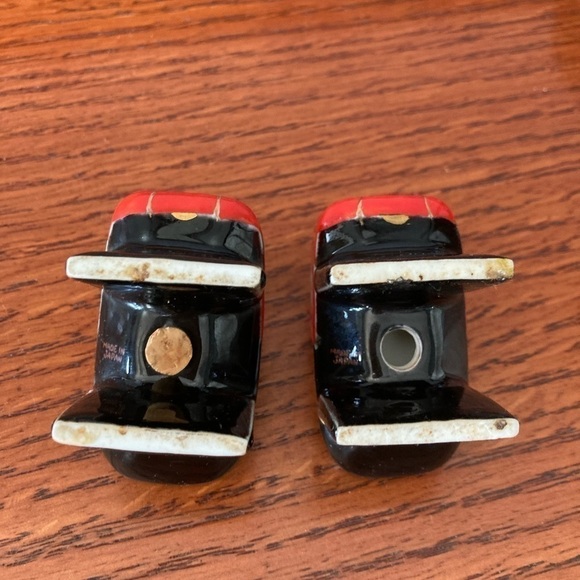 Vintage Japanese Geta Sandals Salt & Pepper Shakers Made in Japan - Picture 8 of 11